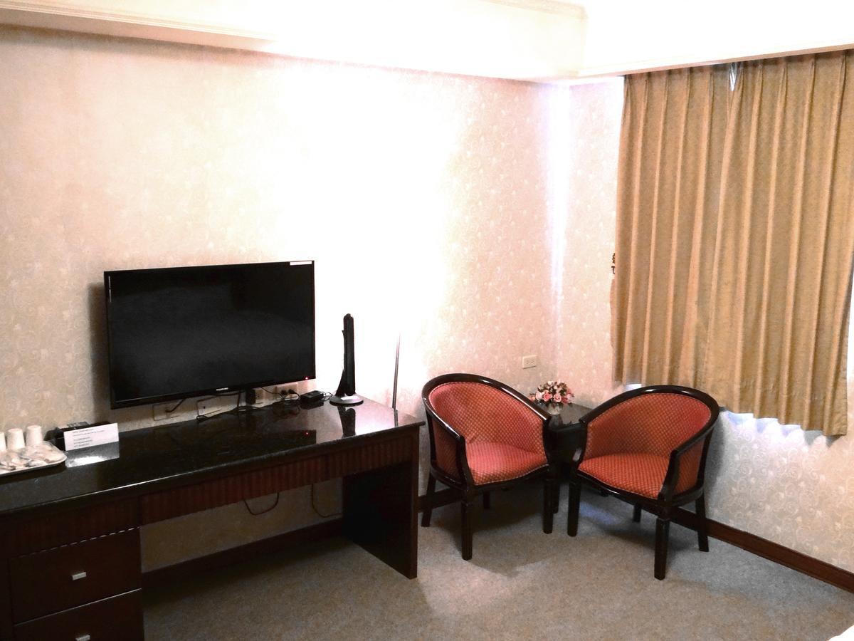 Wuzhou Hotel مدينة هوالين المظهر الخارجي الصورة