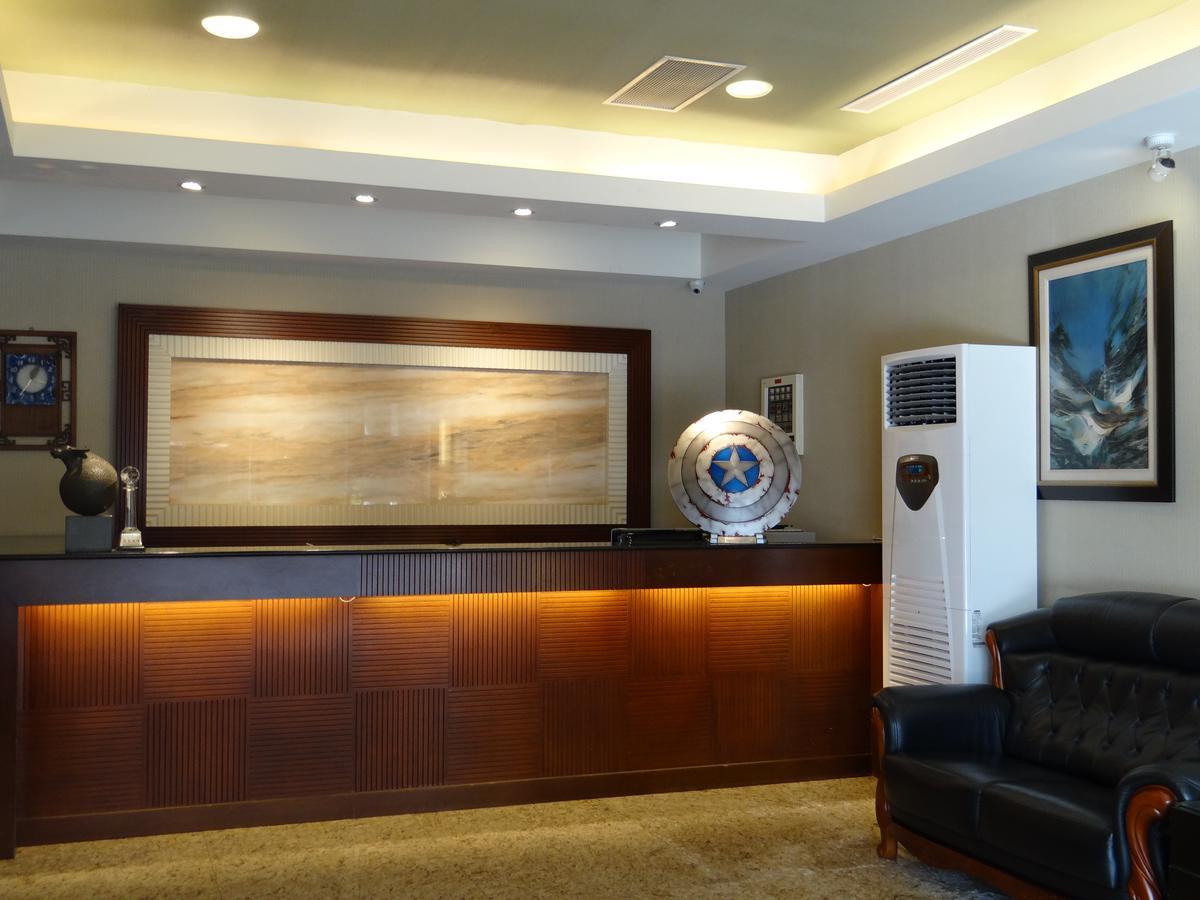 Wuzhou Hotel مدينة هوالين المظهر الخارجي الصورة