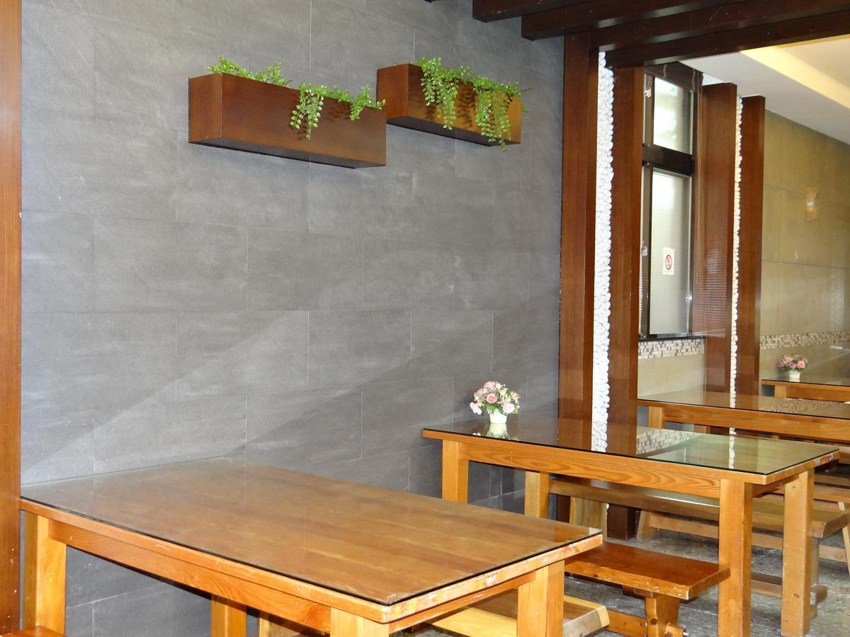 Wuzhou Hotel مدينة هوالين المظهر الخارجي الصورة